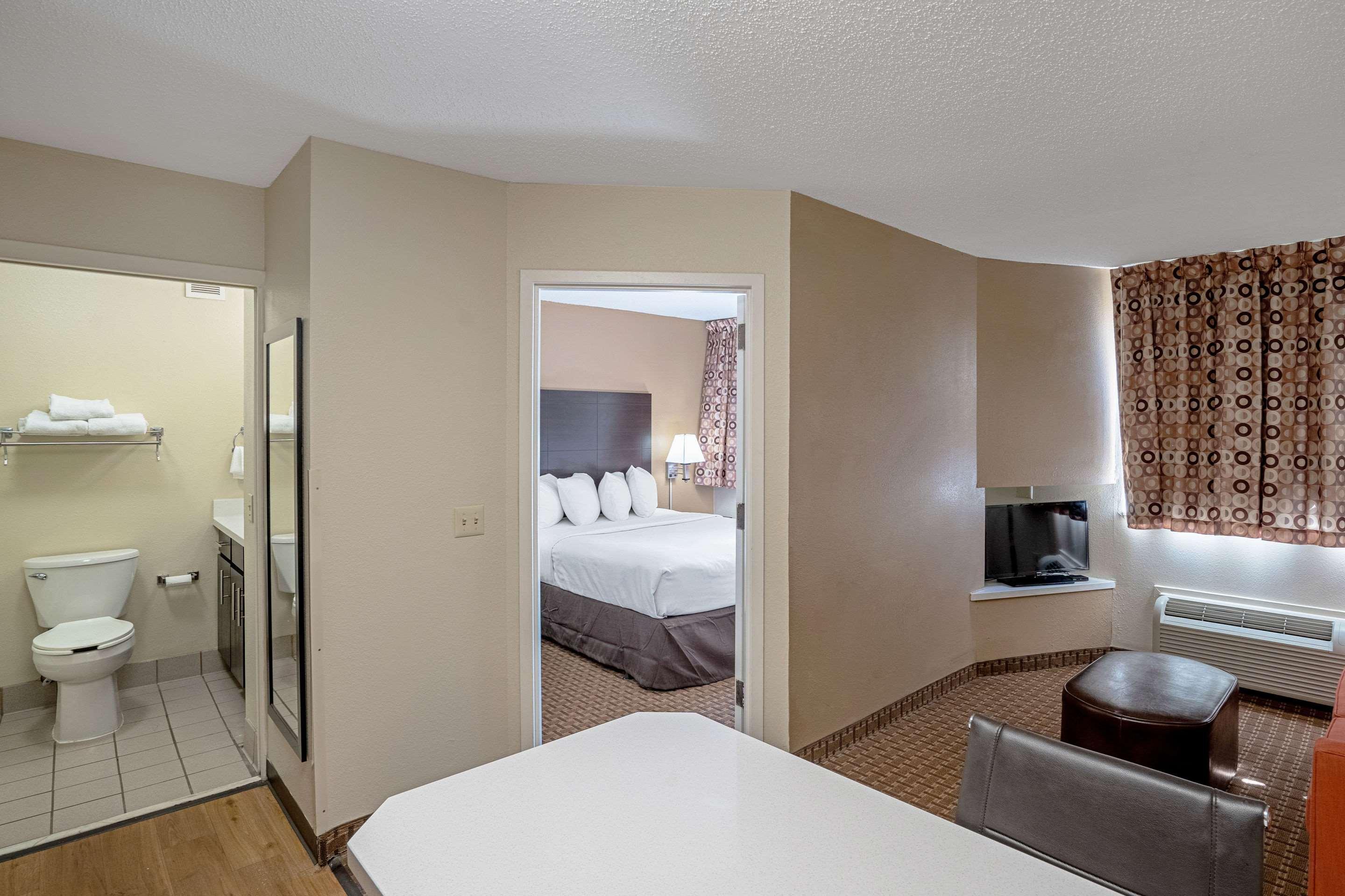 Mainstay Suites Chattanooga Hamilton Place Bagian luar foto