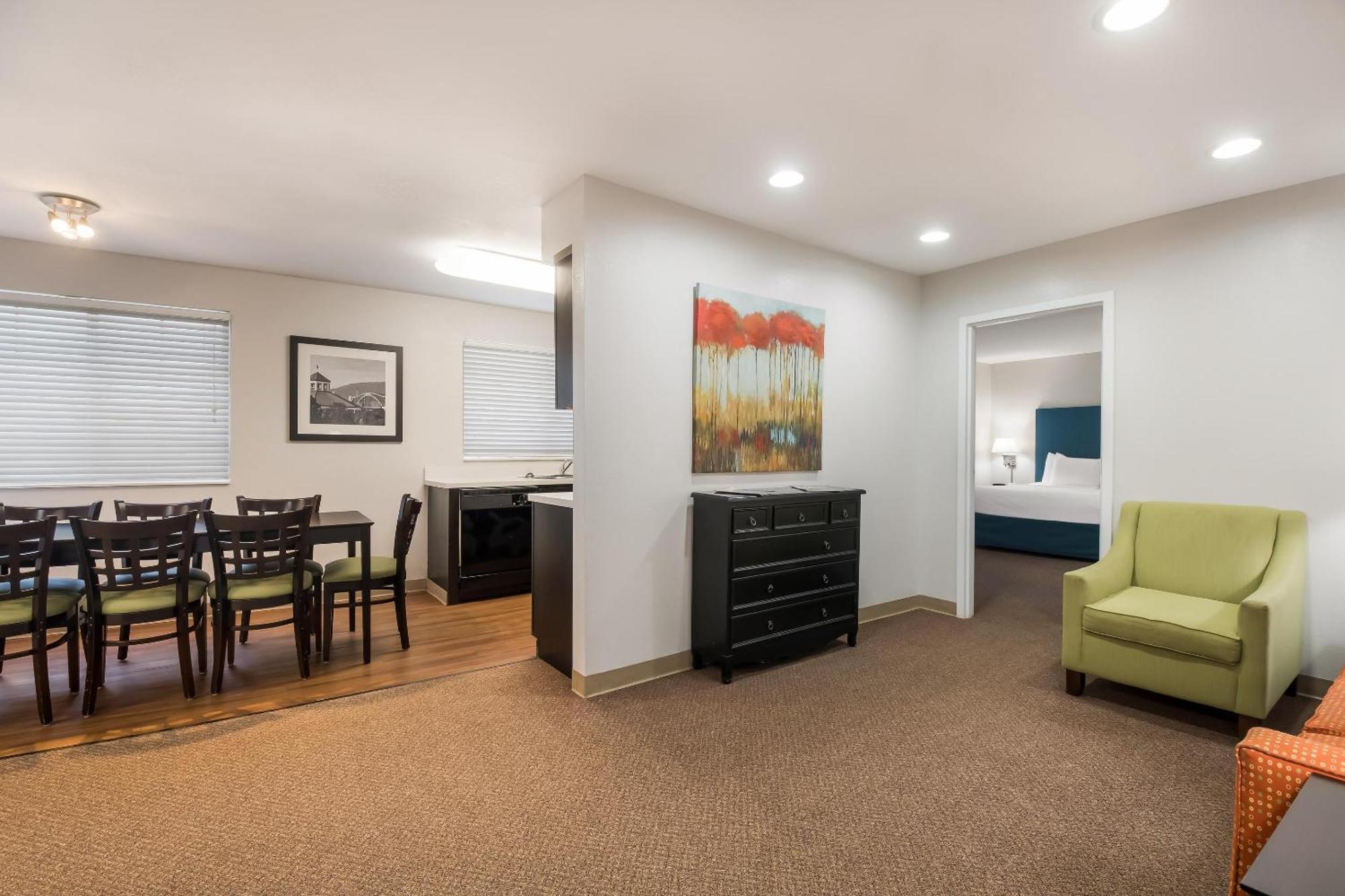 Mainstay Suites Chattanooga Hamilton Place Bagian luar foto